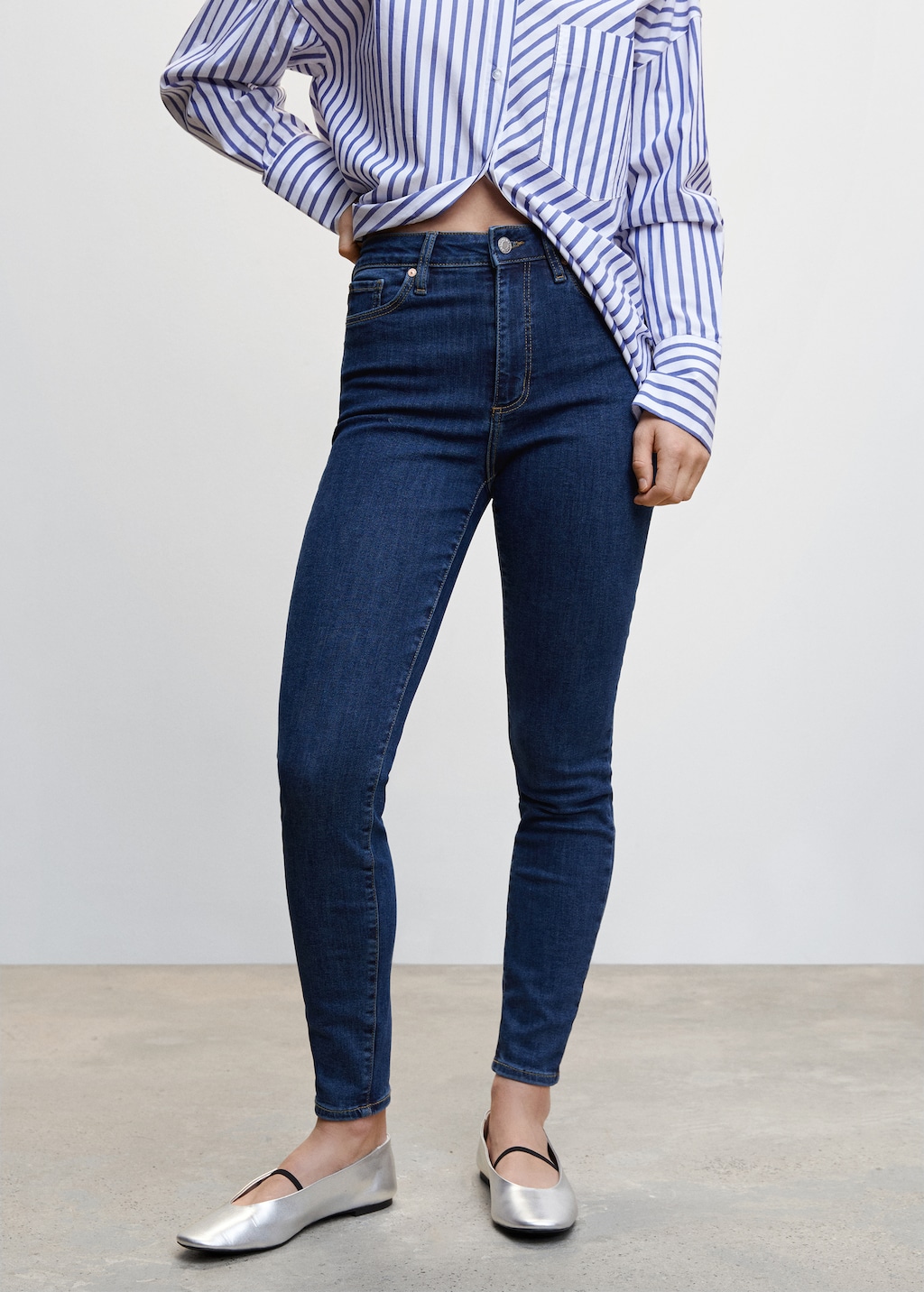 mango-jeans-677onf-1.jpg